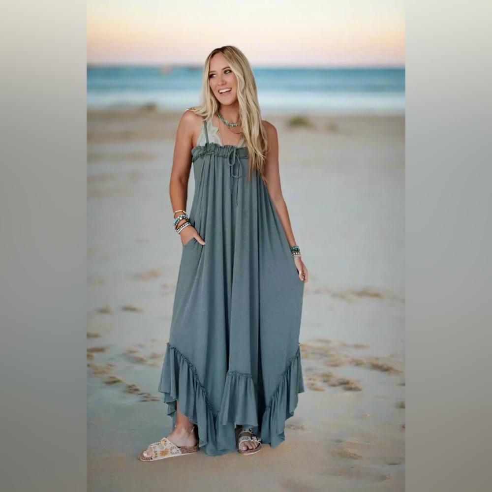 NWT Olive boho maxi dress